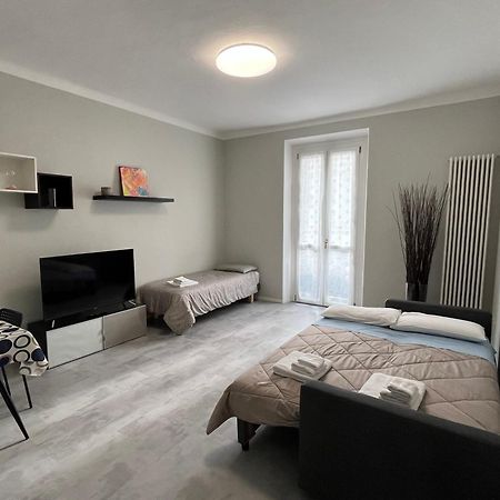 Giacomino Apartment Central Station Milaan Buitenkant foto
